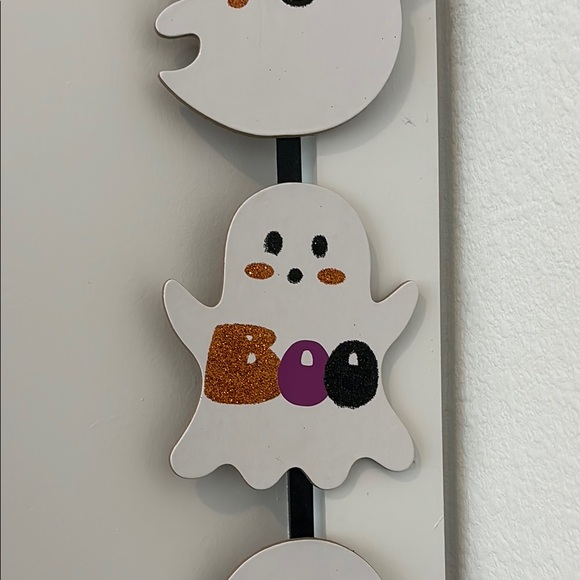 Hand Crafted Halloween Wreaths In Progress Custom Order Ghost Wreath Wall Decor - Picture 3 of 9